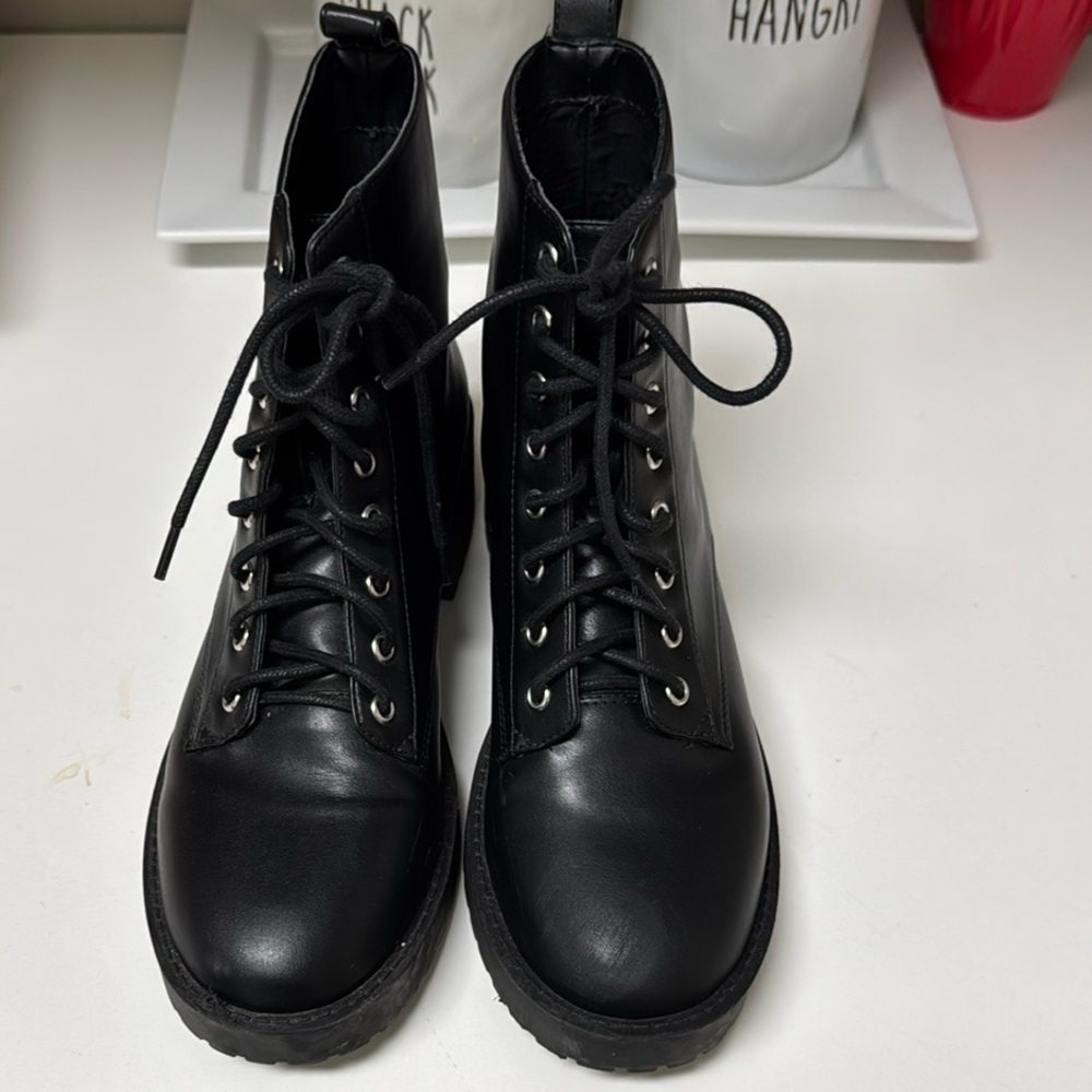 Black H&M Combat Boots with Lace-Up Design size 8